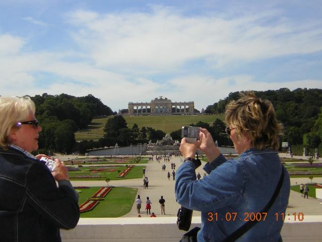Wegscheid Ausflug Wien Schoenbrunn .JPG